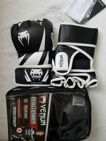 Guantes MMA Venum originales nuevos