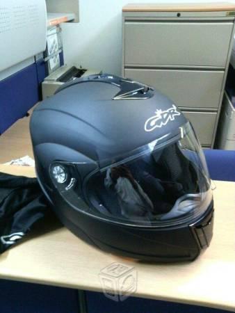 Vendo casco marca grx