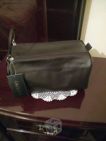 Bolsa de viaje GUESS