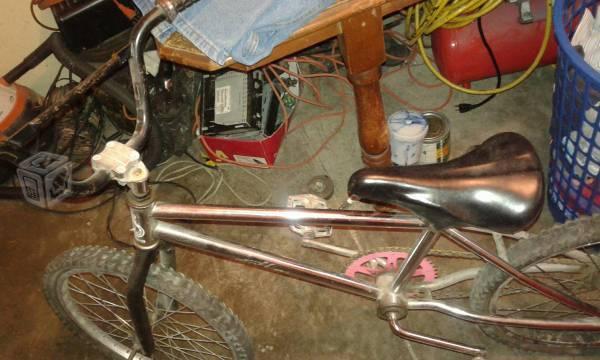 Bicicleta r20