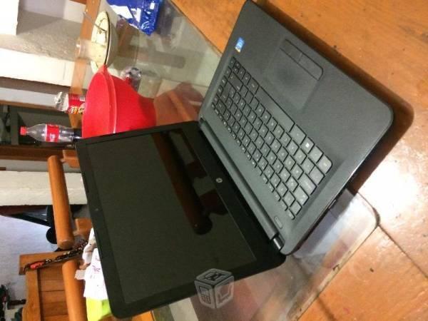 Laptop Nueva HP 2 gb de ram 500 de DD