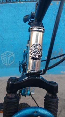 Bicicleta mongouse de aluminio r26