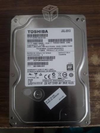 Disco duro de 1 Terabyte marca toshiba