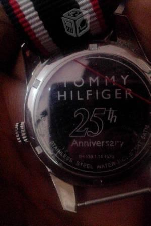 reloj tommy hilfiger 25 aniversario