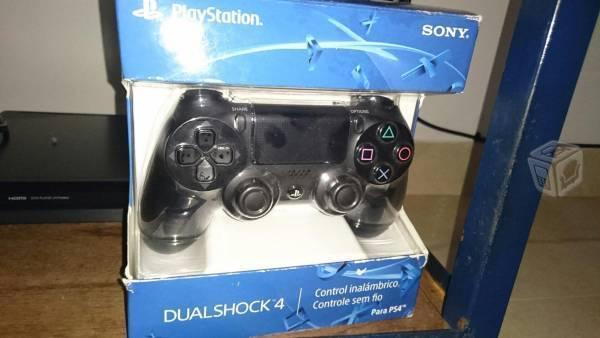 PlayStation 4 PS4