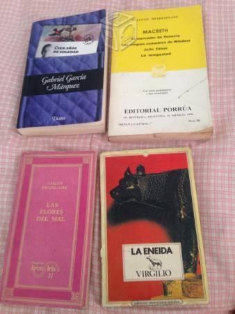 Variedad de libros