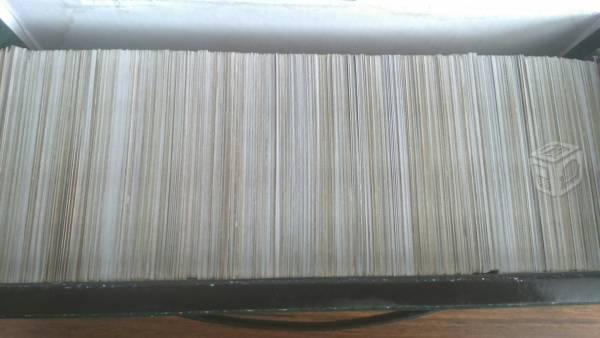700 cartas de Yugioh originales