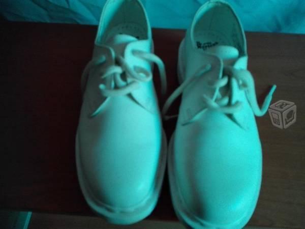 Zapatos Blancos Dr Martens #6 Par unico