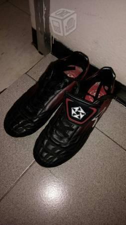 Tacos( Zapatos para Fútbol Soccer) talla 6