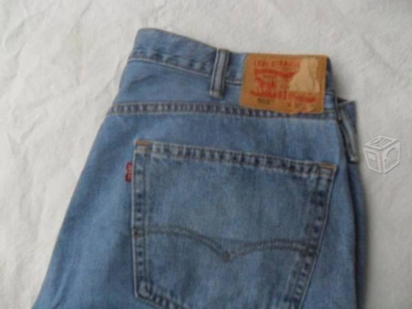 Pantalon de mezclilla Levis modelo 505 38x30