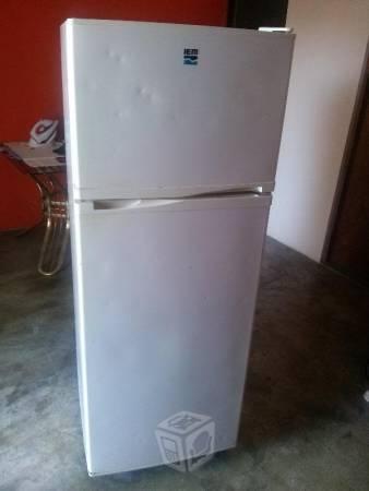 Refrigerador IEM
