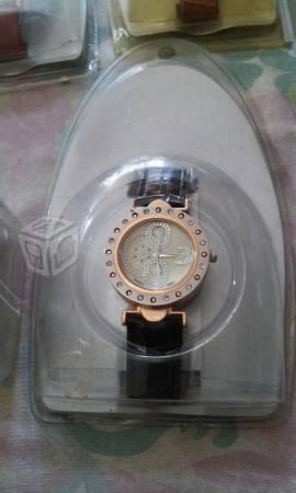 Reloj nuevos dama y caballero