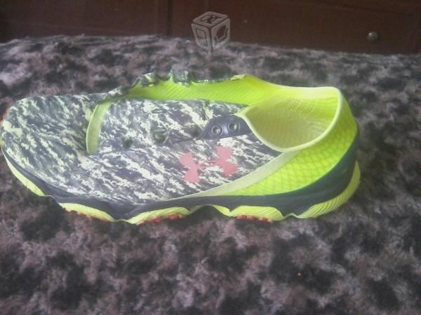 Tenis caballero under armour speedform