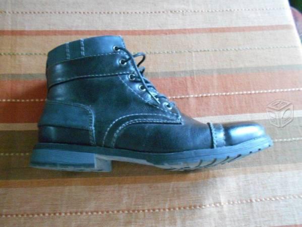 Botas Swiss Navy color negro numero 28