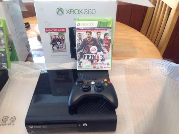 Xbox 360 E 4gb modelo 2014