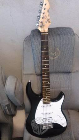 Gutarra Electrica Peavey Raptor Plus