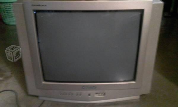 Tv panasonic 21