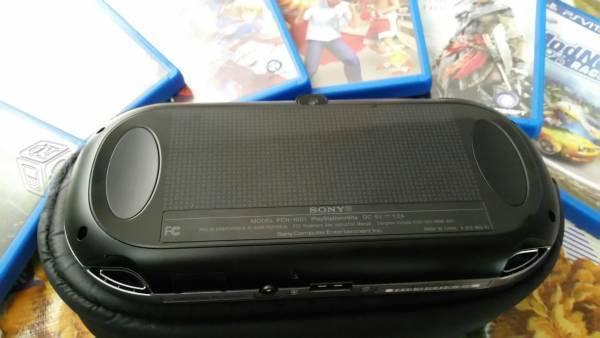 Vendo Ps Vita en exelente condicion