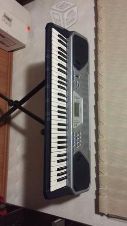 Cambio teclado casio y guitarra eléctrica