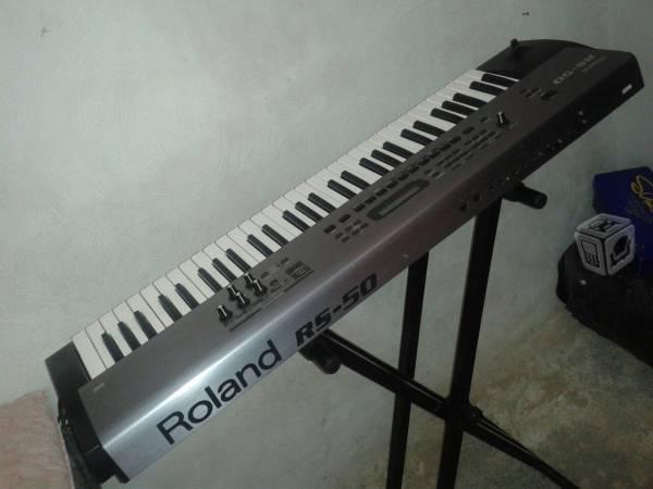 Roland RS-50 sitethizador
