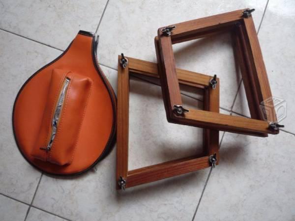 Soporte para Raquetas Squash