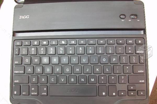 Teclado Logitech Especial de iPad 2