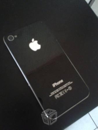 Iphone 4 negro buen trato