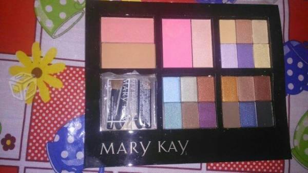 Estuche NUEVO de Mary Kay