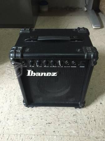 Amplificador Ibanez para bajo