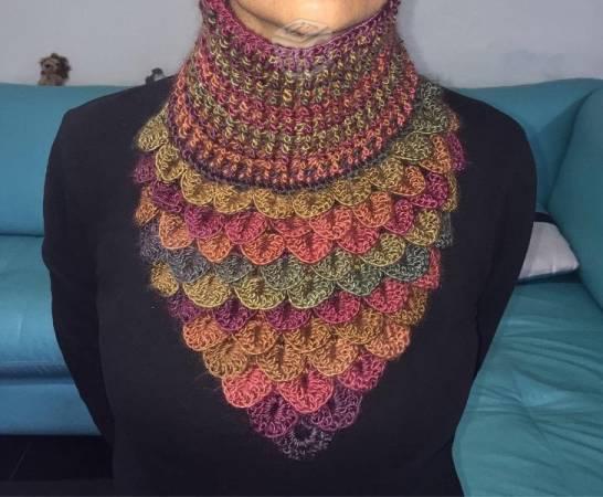 Cuello tipo bufanda hecho en mano a crochet