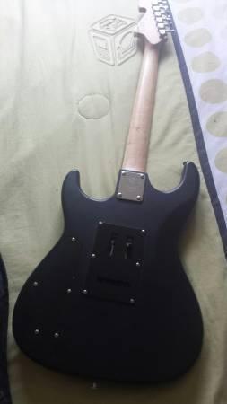 Guitarra eléctrica washburn