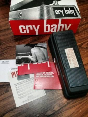 Cry baby DUNLOP nuevo