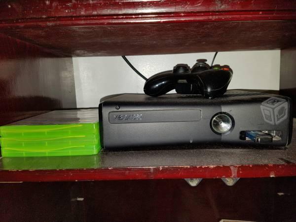 Xbox 360 slim 4 gb y 16 gb extras ( USB)