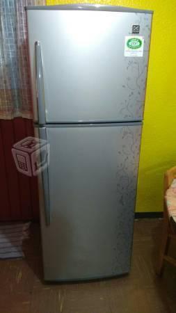 Refrigerador DAEWOO