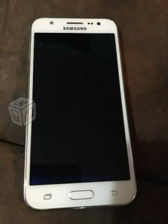Samsung galaxy j5 4g lte,quadcore,android,13mpx