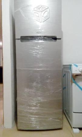 Refrigerador nuevo whirlpool modelo wt4043d