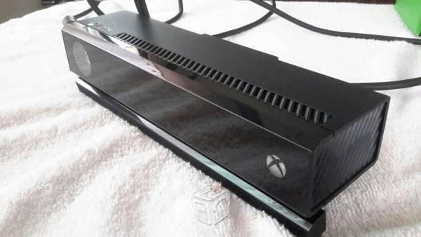 Kinect para XBOX ONE, seminuevo, poco uso