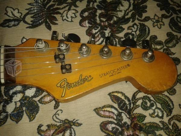 Fender Stratocaster de los 80's