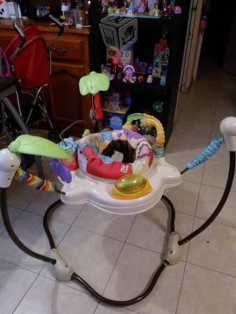 Jumperoo fisher price