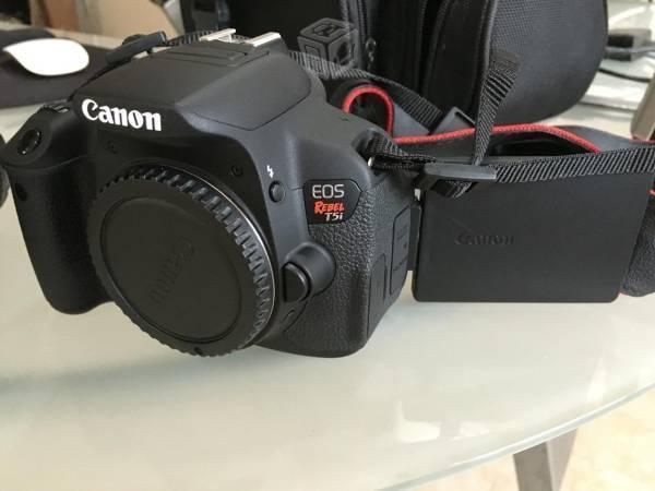 Camara Profesional T5i Rebel Canon Touch
