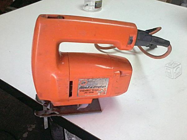 Sierra caladora black and decker jigsaw