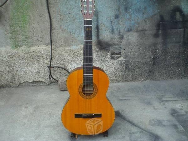 Guitarra acustica hyundai coreana