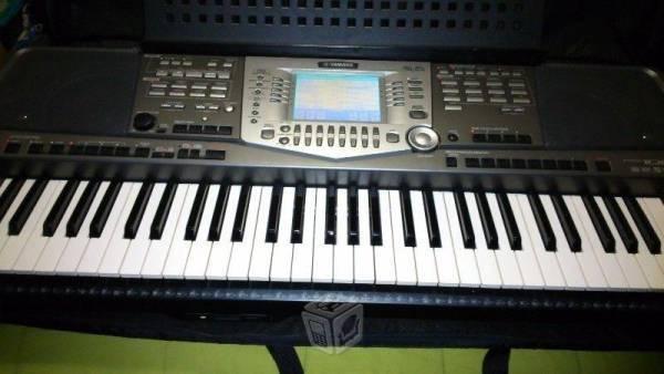 Yamaha psr 1000