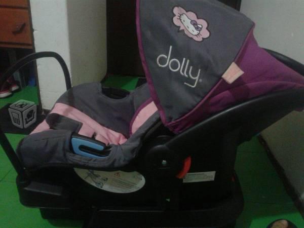 Vendo silla de seguridad para coche Hello Kitty