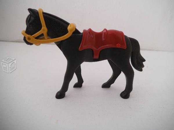 Caballo Negro Con Montura Playmobil