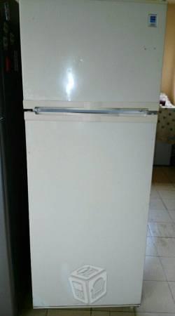 Refrigerador IEM 9 pies