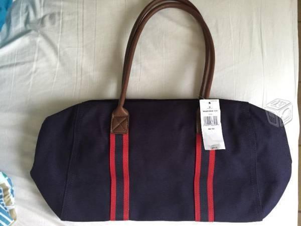 Bolsa tipo maletita TOMMY HILFIGER NUEVA