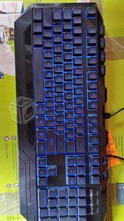 Teclado gamer cooler master devastator