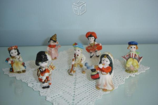 Miniaturas de porcelana