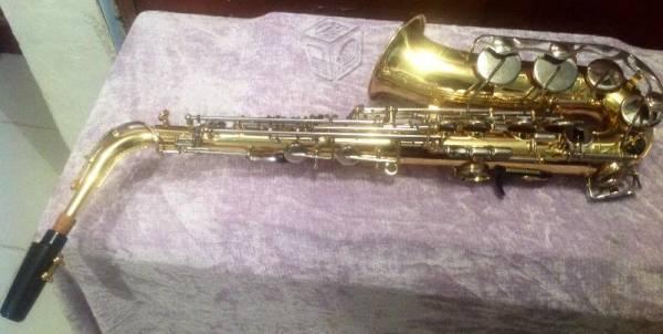 Saxofon yamaha alto japonés jas 23